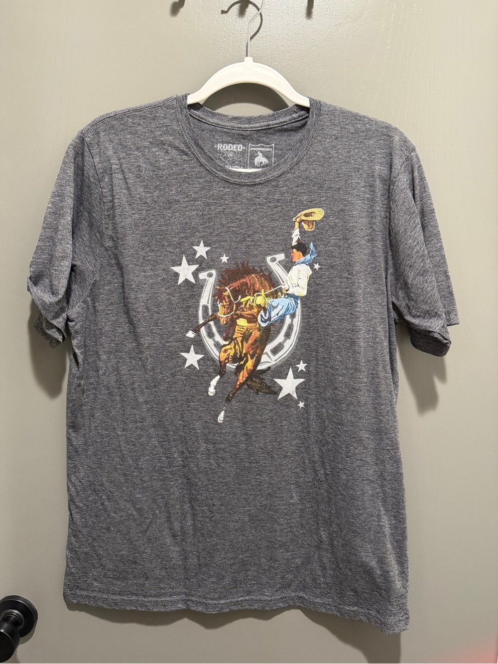 Rodeo Quincy Graphic Heather Gray Short Sleeve Tee